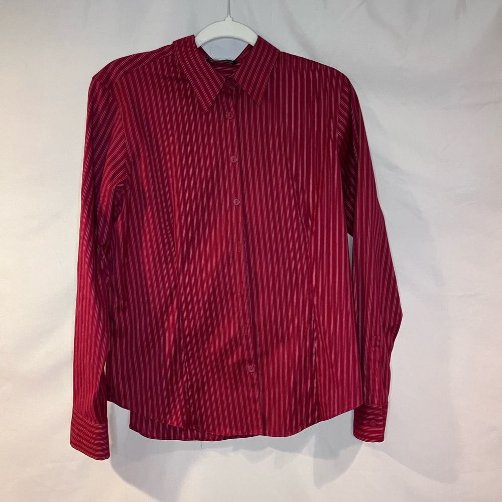 Eddie Bauer Red Striped Long Sleeve Button Down, Size L.